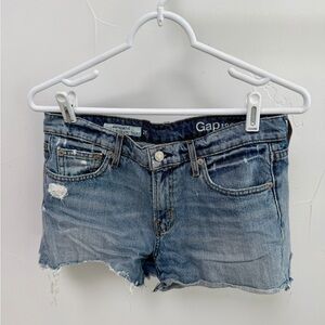 GAP Authentic Girlfriend Denim Shorts - Faded Blue